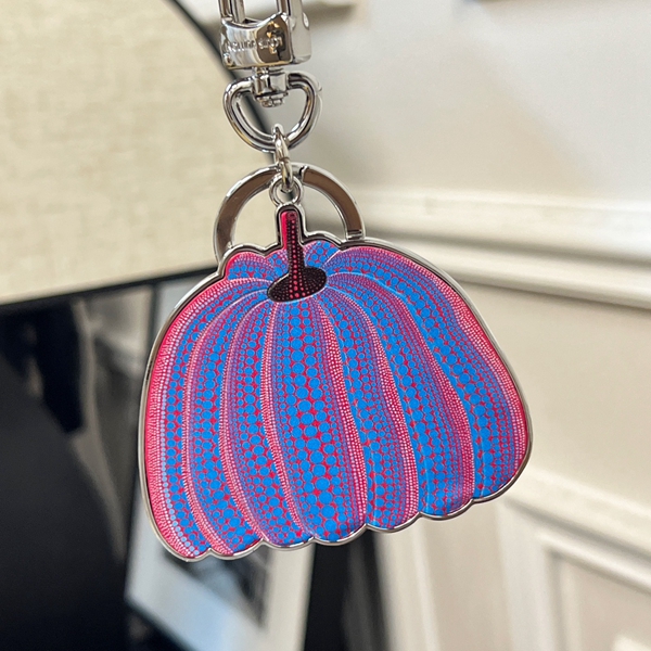 ブランドキーホルダー内部構造